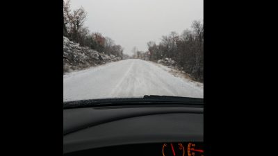 Na Krku pada snijeg, ralice su na cestama: “Molimo za dodatan oprez”