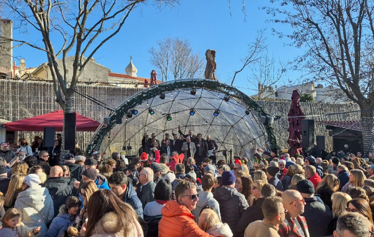 [FOTO/VIDEO] Krk plesom, pjesmom i ludom zabavom ispratio 2025. godinu