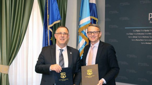 Župan Lukanović i načelnik Vranić potpisali ugovor: Županija ulaže 9 milijuna eura u Centar za starije u Kostreni