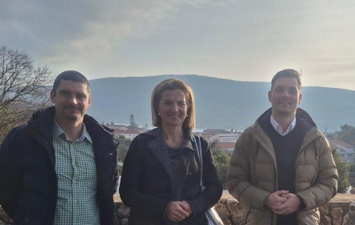 Pročelnica Mirela Smojver u radnom obilasku domova za starije na Lošinju i Cresu