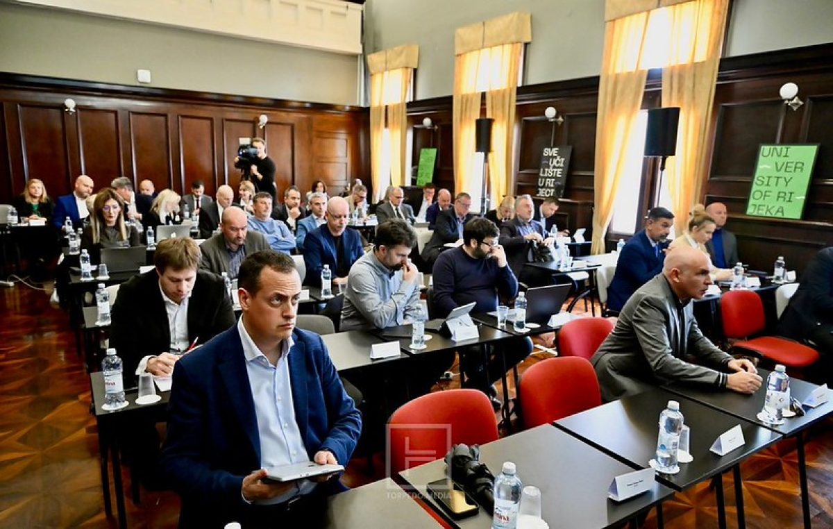 Otočne teme na Županijskoj skupštini: manjak hitnih službi, marikultura kod Valbiske i invazivne vrste u podmorju