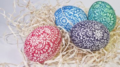 Humanitarna Uskršnja izložba članova Keramičke radionice Društva za poljepšavanje Omišlja