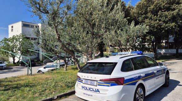 Krčka srednja škola evakuirana zbog dojave o bombi