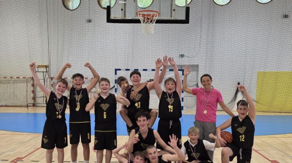 Povijesni uspjeh naših košarkaša: ŠSD „Frankopan“ po prvi puta na tronu  županije!