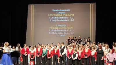 Krčki glasovi briljirali na ČAraokama, klapa Škrlatin iz Područne škole Vrbnik dobila i posebno priznanje