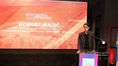 Viškovo proslavilo svoj dan: Nagrađeni NK Halubjan i autorice prve monografije