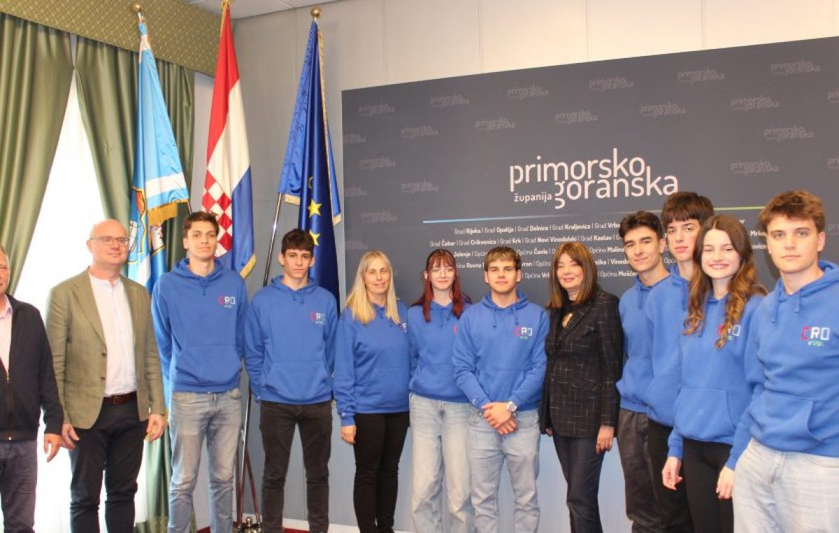 Od učionica GAM-a do svjetskog postolja u Chicagu: brončani robotičari iz Rijeke na prijemu u Primorsko-goranskoj županiji