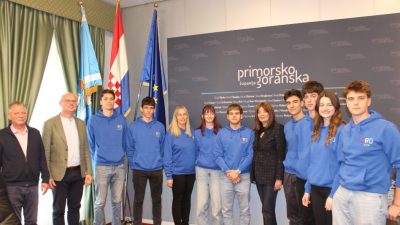 Od učionica GAM-a do svjetskog postolja u Chicagu: brončani robotičari iz Rijeke na prijemu u Primorsko-goranskoj županiji