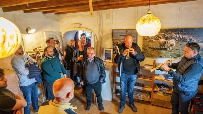 [FOTO] Revitalizacija kanta na Cresu: krčke sopile, creski mih i kanat oživjeli Lubenice