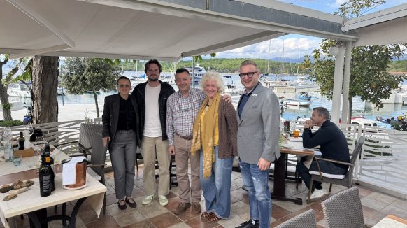 Master of Wine Elizabeth Gabay oduševljena Krkom i Kvarnerom