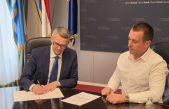 Župan Lukanović potpisao ugovor za kupnju kompleksa u Gerovu: korak prema novim kapacitetima za starije