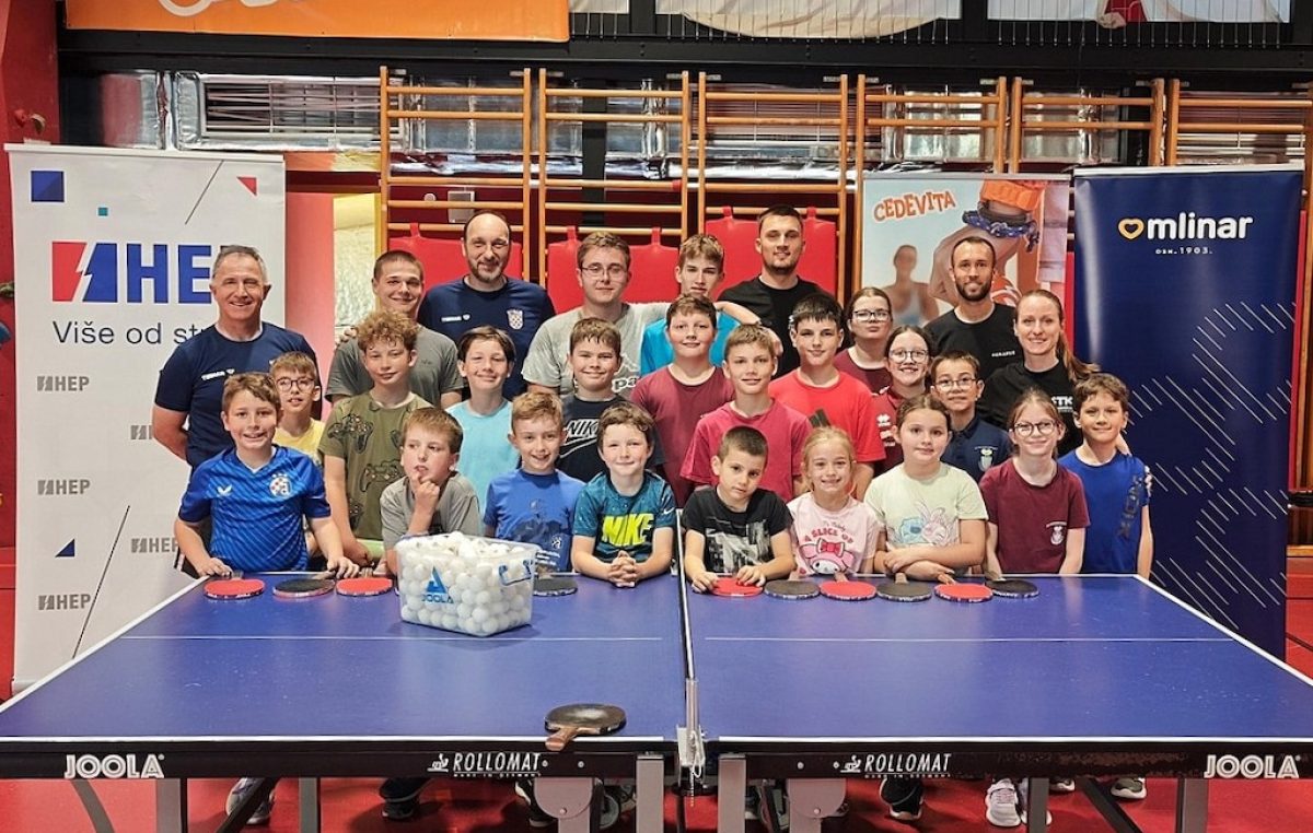 Treneri za regionalni razvoj HSTS-a u posjeti krčkom stolnoteniskom klubu
