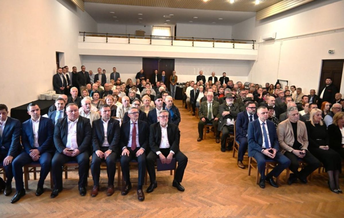 Župan Lukanović na Danu Vinodolske općine, najavljena nova ulaganja u školstvo, zdravstvo i infrastrukturu