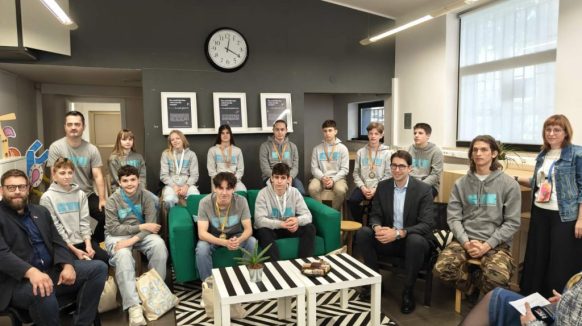 Mladi riječki informatičari osvojili osam medalja na državnom natjecanju: veliki uspjeh programa Budi++