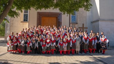[FOTO/VIDEO] Tanac, kanat i veliko “hvala” za sve: KUD Vrh svečano proslavio velikih 30 godina djelovanja