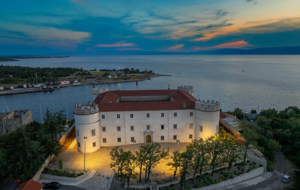 Noć tvrđava u Frankopanu
