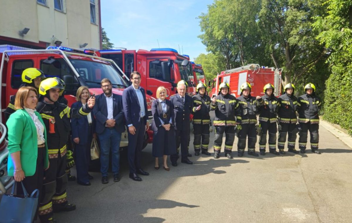 Modernizacija riječkih vatrogasaca: Na blagdan sv. Florijana JVP Rijeka bogatija za četiri suvremena vozila