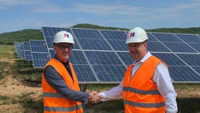 Župan Lukanović s predstavnicima HEP-a obišao gradilišta sunčanih elektrana na Unijama i Cresu