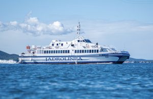 “Kvarnerski most“: U lipnju starta nova katamaranska linija, povezat će Bašku, Rab, Kraljevicu, Crikvenicu i Senj