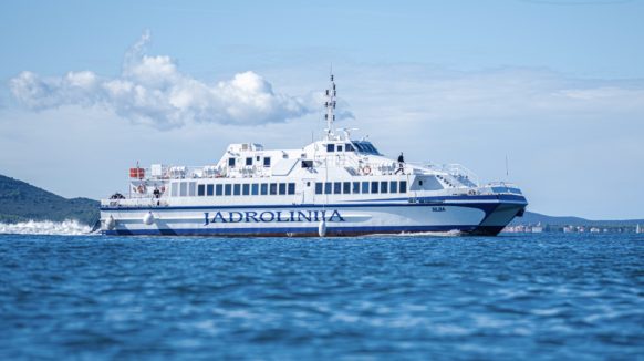 Nova brzobrodska linija Kraljevica – Crikvenica – Senj – Baška (Krk) – Lopar (Rab) – Rab (Rab) – Lun (Pag) je krenula s prometovanjem
