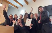 [VIDEO] Zlatni glasovi krčke vokalne skupine Kurikta zablistali na Adria Cantatu