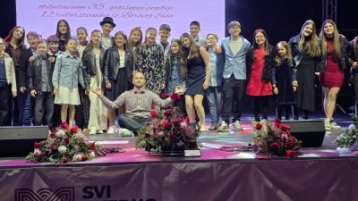 [VIDEO]  Mlade krčke zvijezde nastupile na festivalu “Svi zaJedno Hrvatsko Naj” u Vukovaru