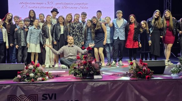 [VIDEO]  Mlade krčke zvijezde nastupile na festivalu “Svi zaJedno Hrvatsko Naj” u Vukovaru