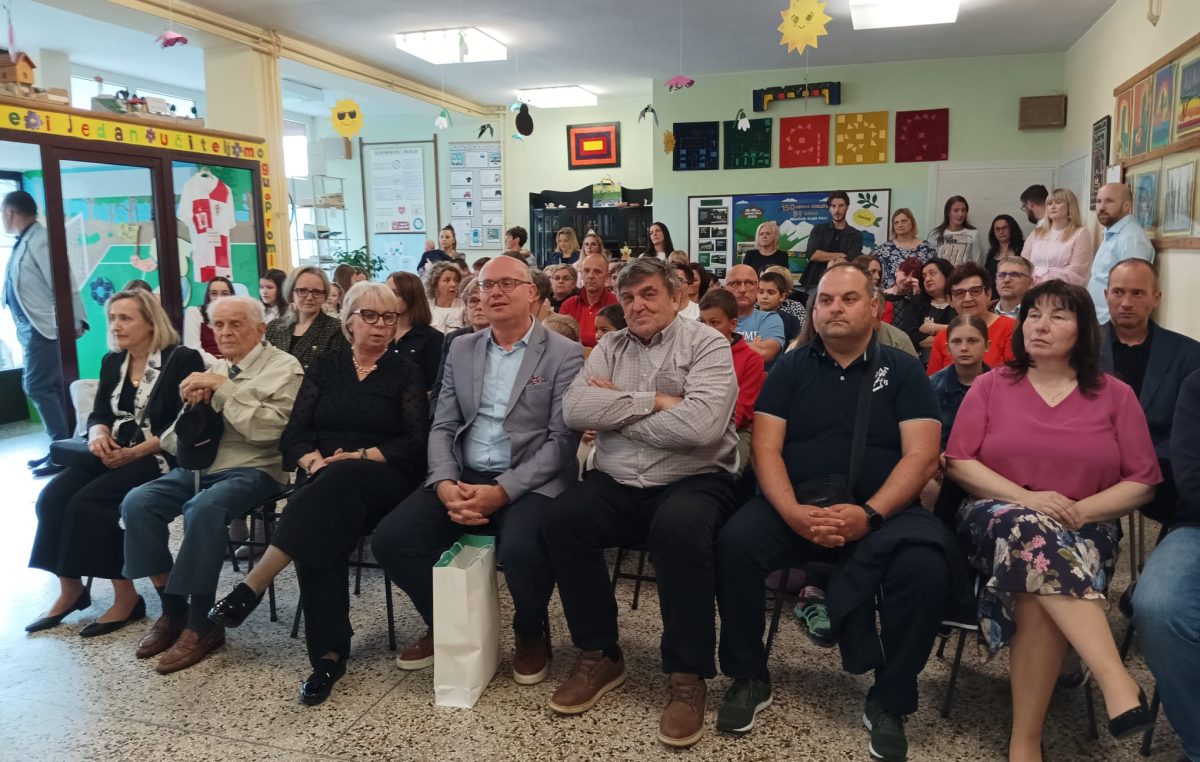 Svečanom akademijom u OŠ Skrad obilježeno 150 godina školstva