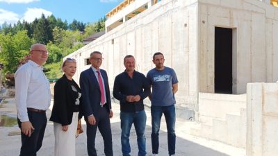 Župan Lukanović u radnom posjetu Gorskom kotaru: poljoprivreda, zdravstvo i školska infrastruktura prioriteti Županije