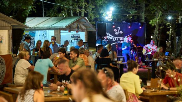 Craft Beer & Burger Festival vraća se u Njivice