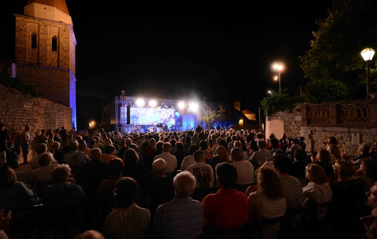 Festivalska večer za pamćenje: MIK-ovska karavana stigla u Krk, slavile Donne