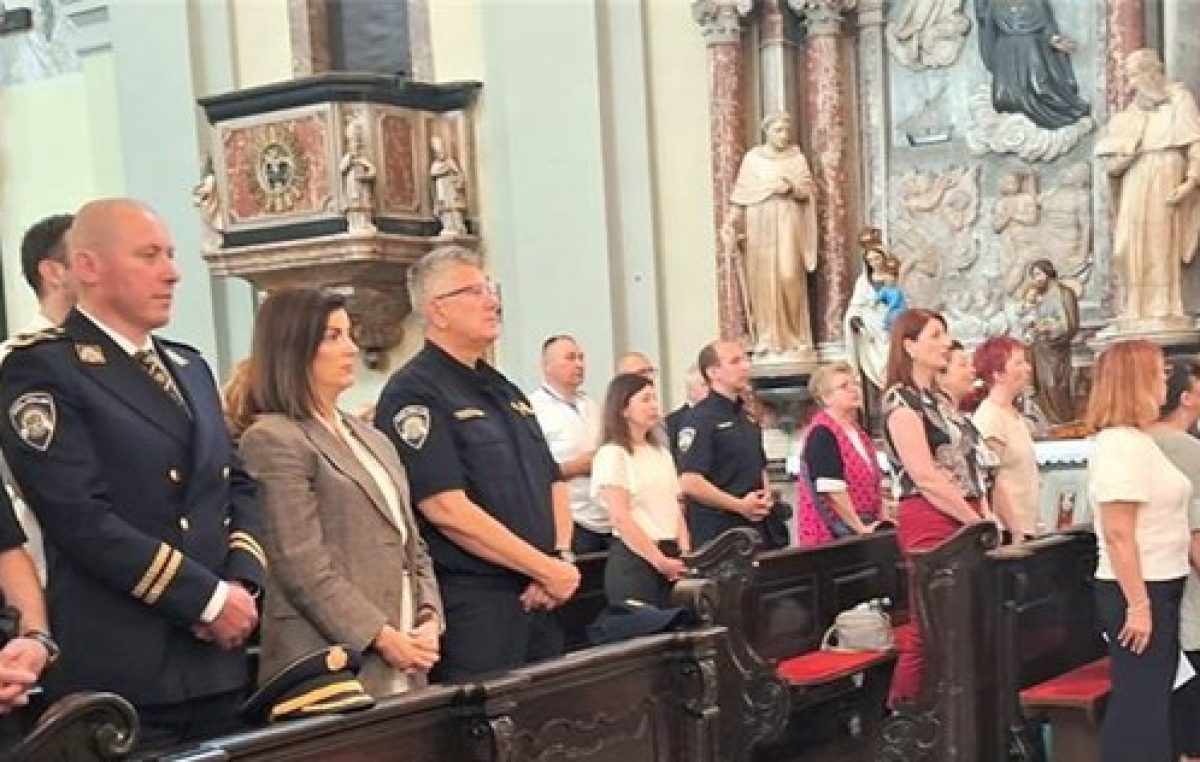 Svečano obilježena 15. obljetnica Policijske kapelanije sv. Vida u Rijeci