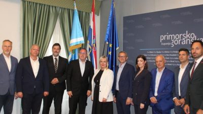 Ulaganje u pomorsko dobro: Župan Lukanović potpisao ugovore vrijedne 2,1 milijun eura