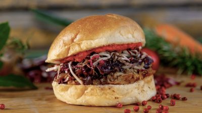 Krk u znaku glazbe i gastronomije: Food Truck Festival ponovno na Ribarskom mulu