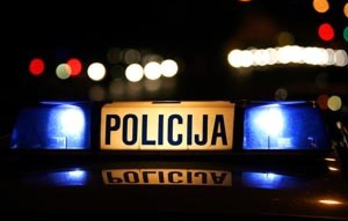 Na Krku prometni recidivist bježao policiji, u autu mu pronađena i droga