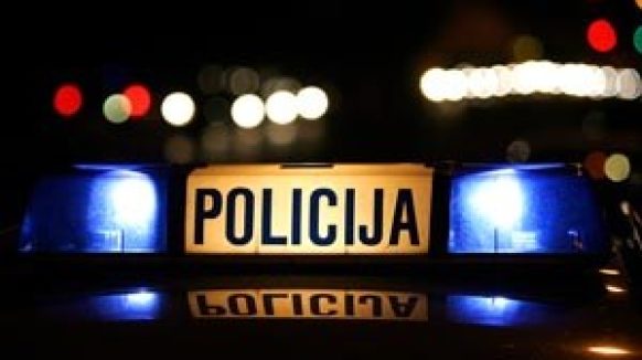 Na Krku prometni recidivist bježao policiji, u autu mu pronađena i droga