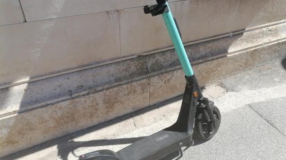 Krađe električnih romobila u Malinskoj, Malom Lošinju i Rijeci