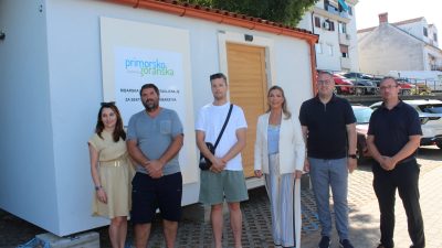U Crikvenici postavljena peta mobilna ribarska kućica u Primorsko-goranskoj županiji