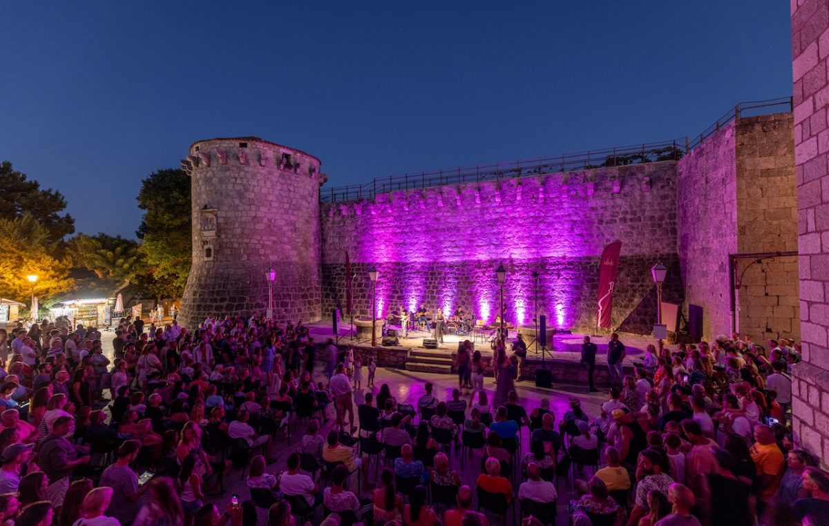 U gradu Krku nastavlja se šesto izdanje Triola Kamplin Festa