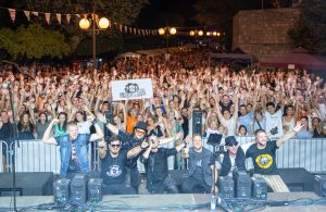 [FOTO/VIDEO] Drugi dan Lovrečeve: Totalna plesna ludnica uz Grooverse i DJ Lucu Montecchija – a sada slijede Prljavci i Infinity!