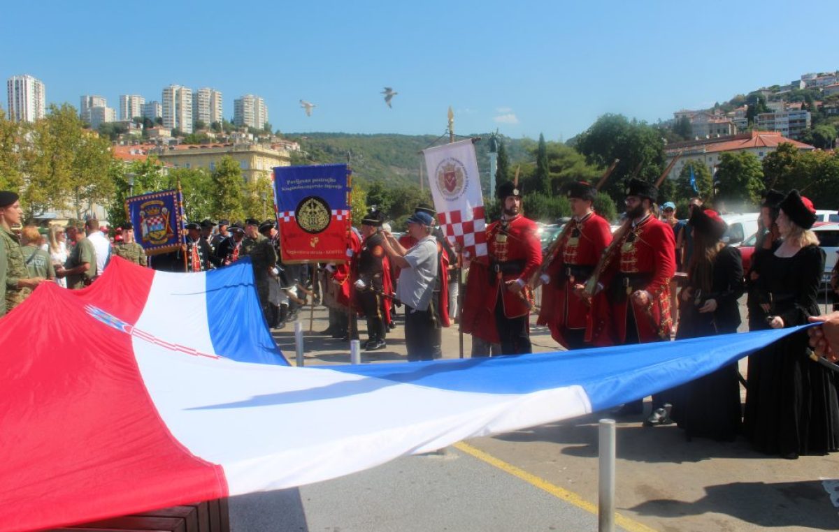 Pod sloganom „Zajedno u ratu, zajedno u miru“ obilježena 31. obljetnica Oluje