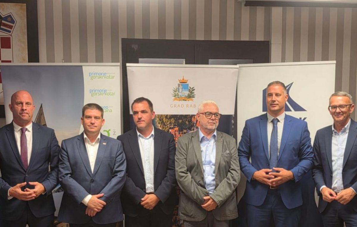 Potpisan ugovor vrijedan 11,1 milijun eura za rekonstrukciju luke Rab: Stiže 100 novih komunalnih vezova