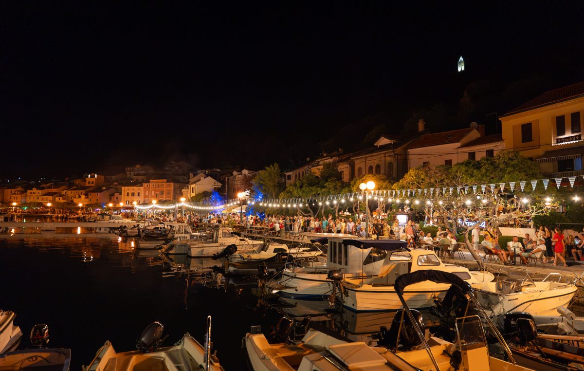 Objavljeni turistički rezultati za otok Krk: dolazaka je više, tržište se mijenja