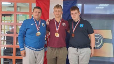 Odličan početak sezone za ŠSK DUB: Čak osam medalja na turniru Olimpijskih nada u Solinu