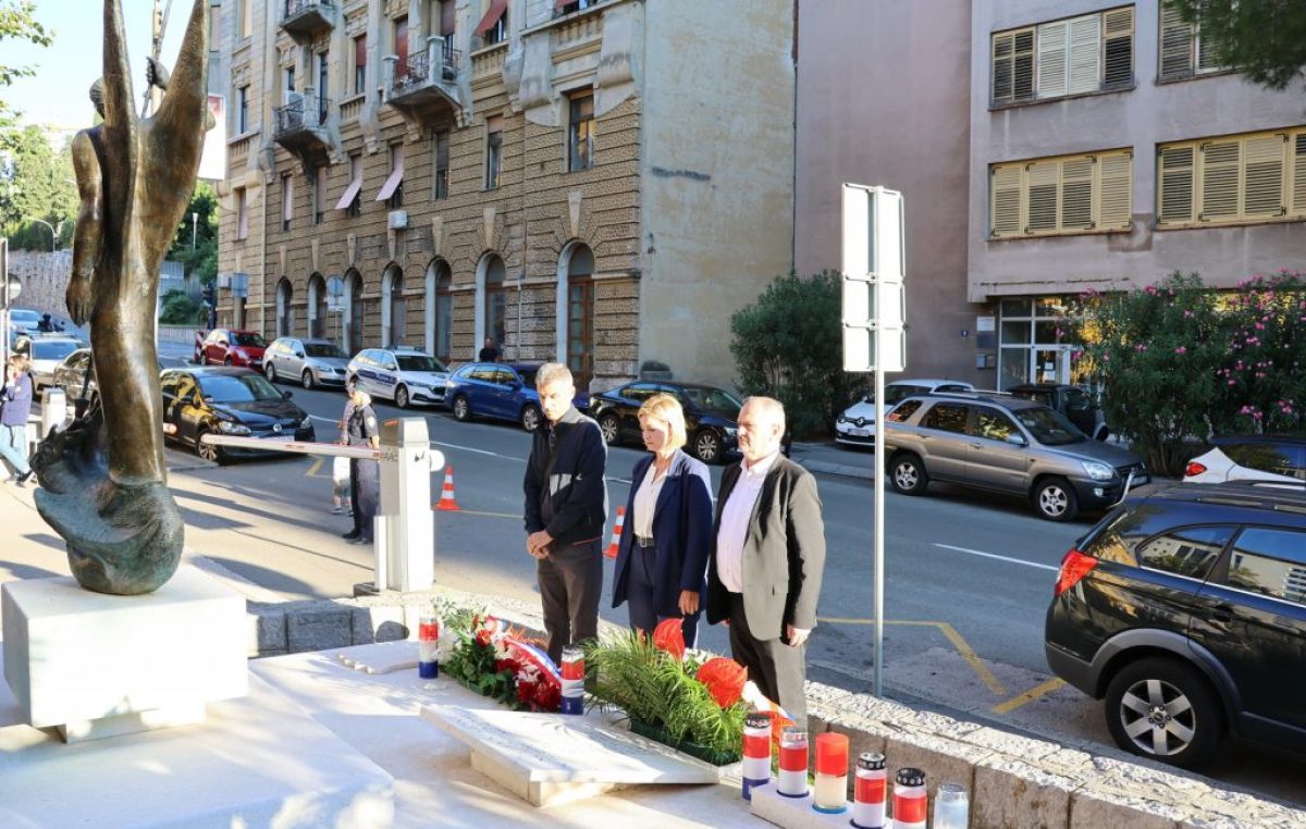 Obilježen Dan policije uz počast poginulim pripadnicima