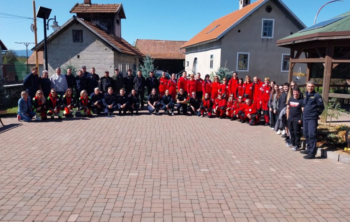 Oko 80 sudionika na vježbi u Brod Moravicama: Prikazana važnost laičke prve pomoći i timskog rada u krizama