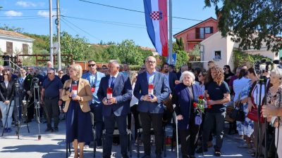Na Kozali otkriveno spomen-obilježje poginulim braniteljima i civilnoj žrtvi Domovinskog rata
