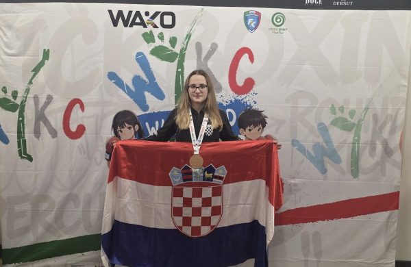 Leona Petrović brončana na Svjetskom kickboxing prvenstvu