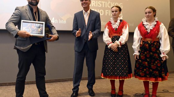 [FOTO] ZAVRŠIO FESTIVAL TURISTIČKOG I ETNO FILMA KRK: Četvrti TEF obilježio australski film “Countryman”