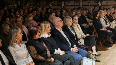 Ravna Gora obilježila 240 godina školstva: velika obljetnica u znaku učenika, baštine i ljudi koji su gradili školu